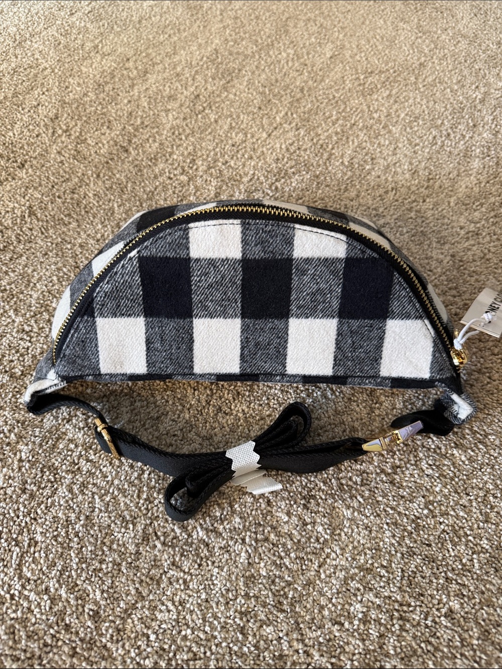 Stony Clover Lane Jumbo Fanny Pack, Noir Buffalo Plaid, NWT - Picture 2 of 16
